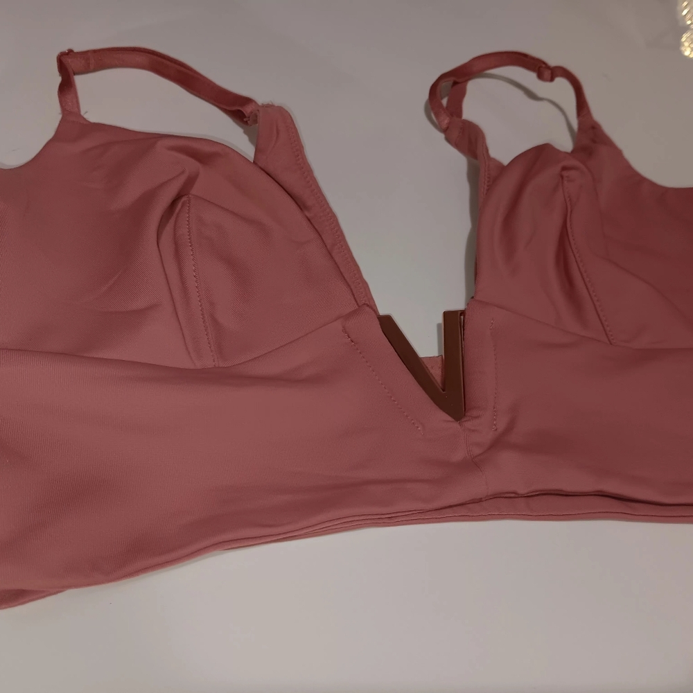 Victoria Secret Wire free Bra